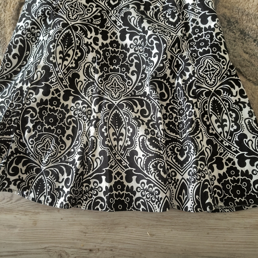 Ann Taylor Factory Black and White A-Line Skirt